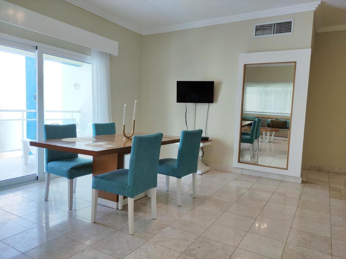 Chic Beachfront Apartment - Private Beach Access Пунта-Кана Екстер'єр фото
