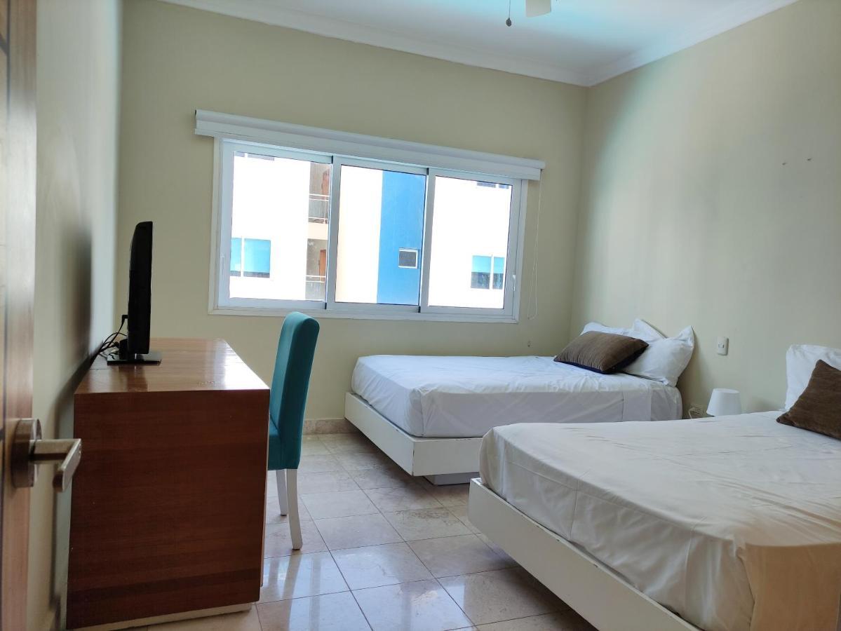 Chic Beachfront Apartment - Private Beach Access Пунта-Кана Екстер'єр фото